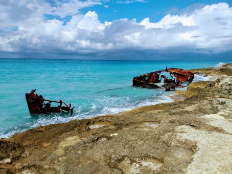 Bimini island And Cat CAYs. photograph 4